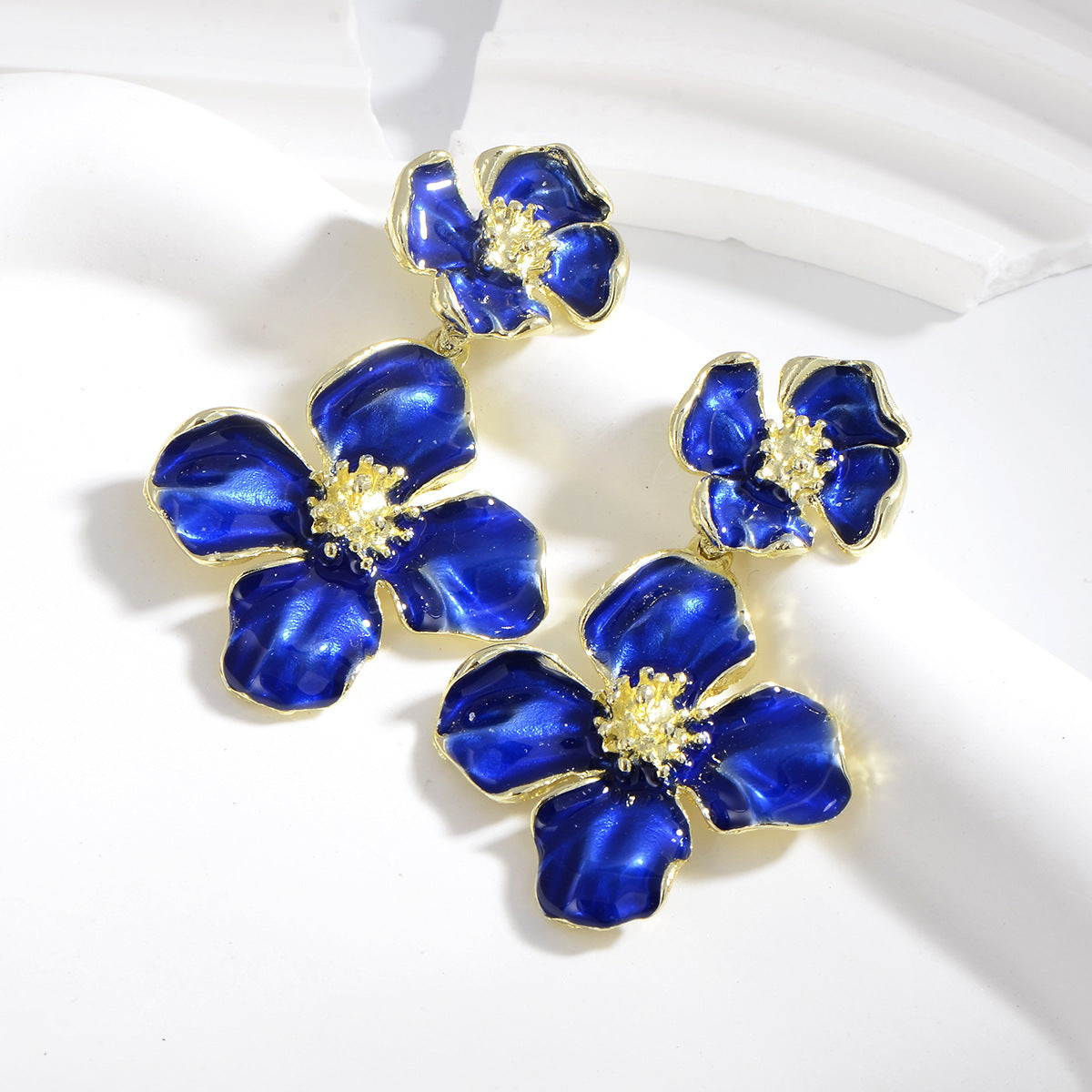 Drop Oil Camellia Earrings