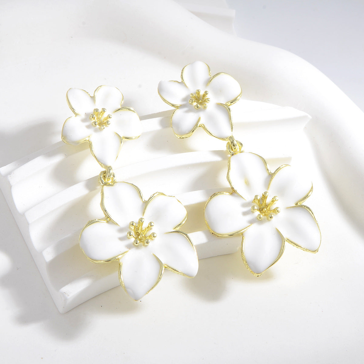 Drop Oil Camellia Earrings