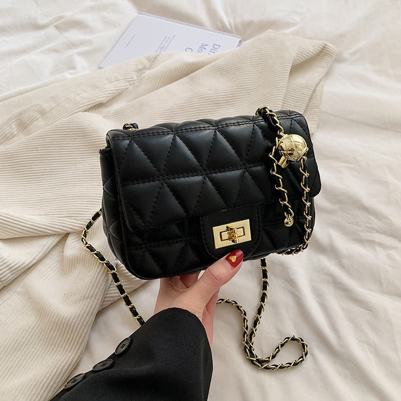 Diamond Pattern Crossbody Bag
