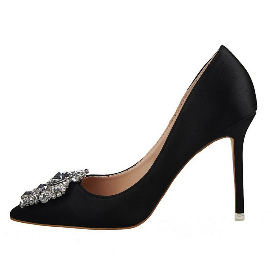 Camille Pumps