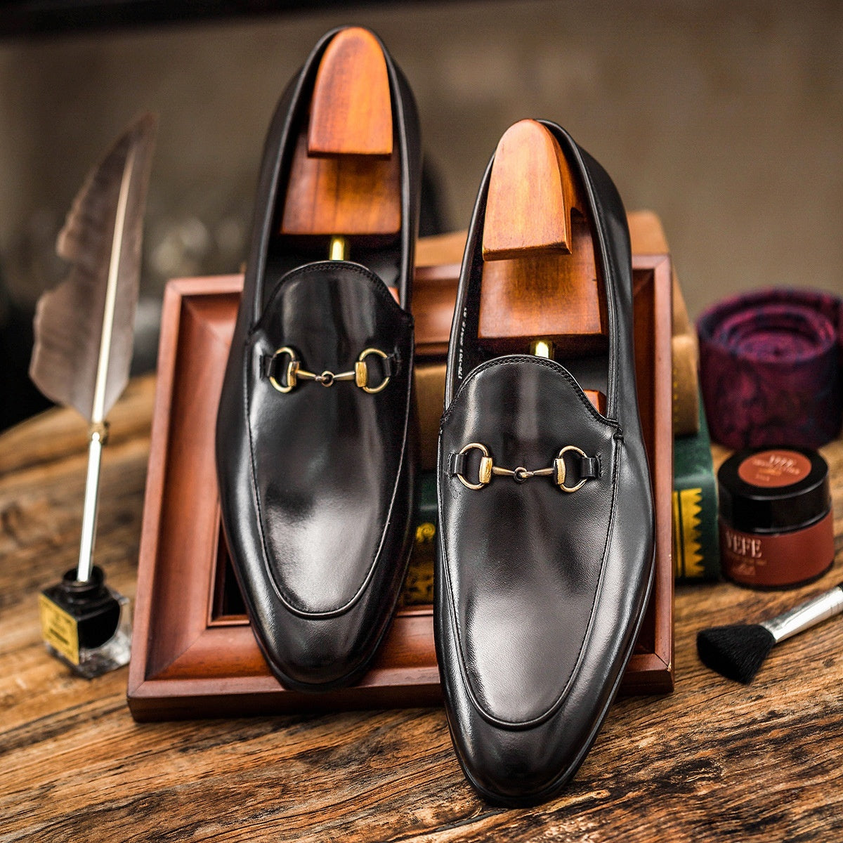 Luxury Leather Loafers – Elegant Horsebit Detail in Black, Burgundy & Brown