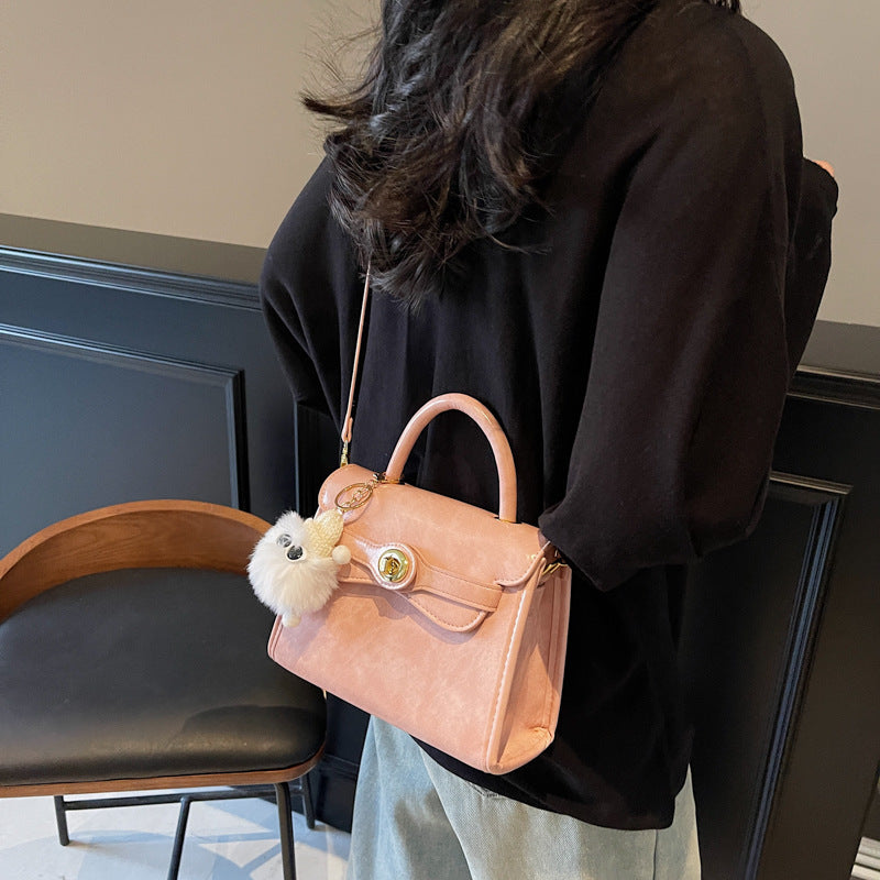 Lynda Shoulder Messenger Bag