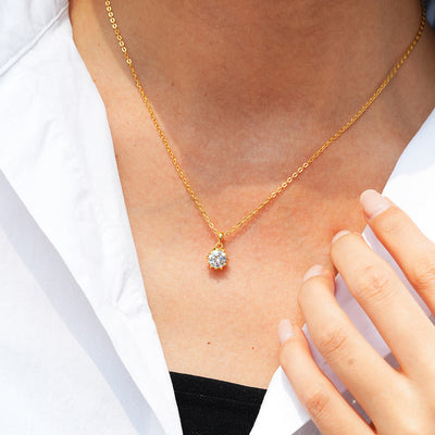 Flower Pendant Necklace