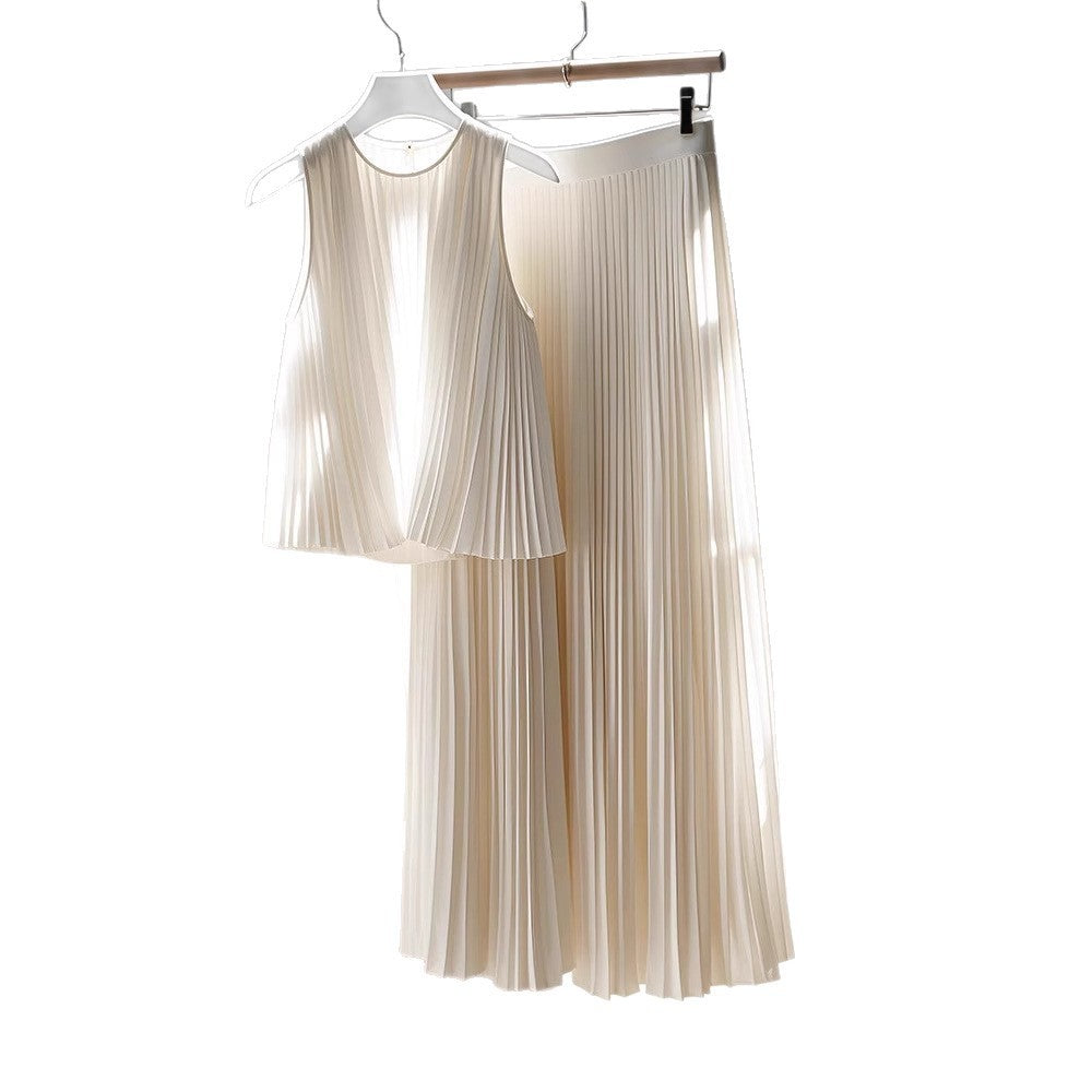 Vera White Pleated Skirt Two-piece Set