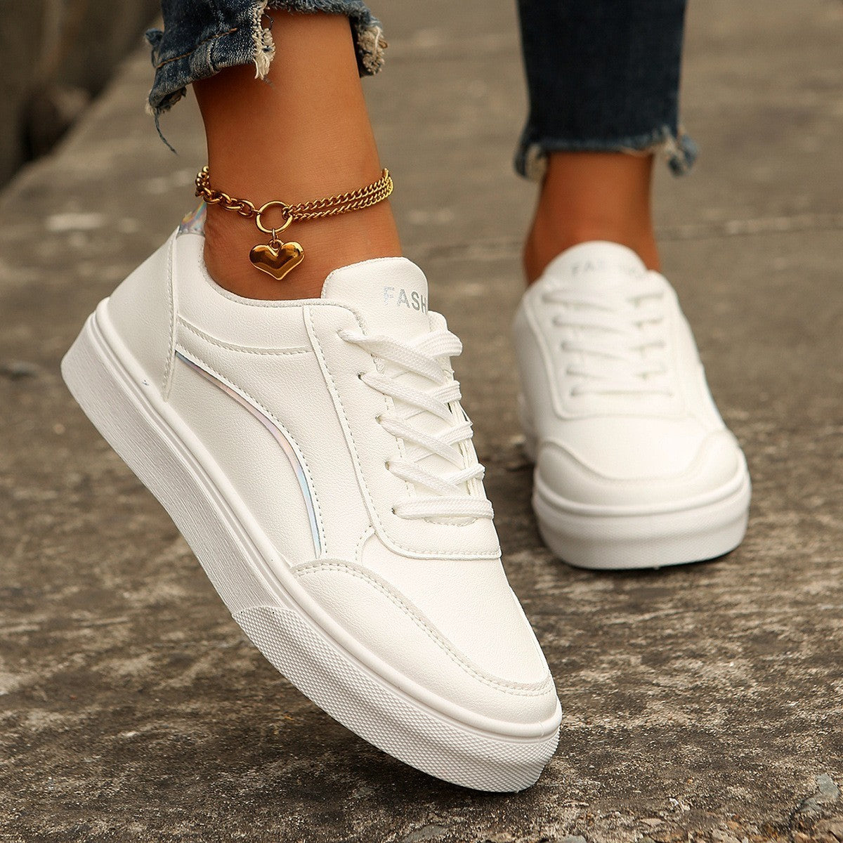 Easy-on Fashion Sneakers