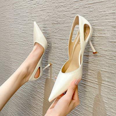 Julia Pumps