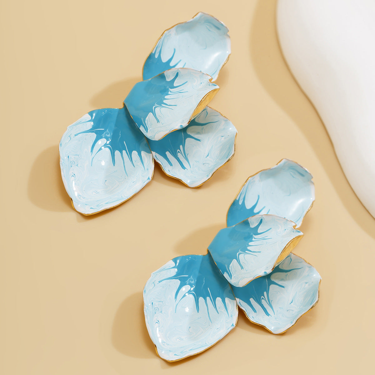 Gradient Petals Dripping Oil Exaggerated Earrings