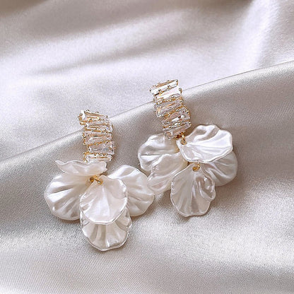 C- Ring Shell Tassel Delicate Earrings