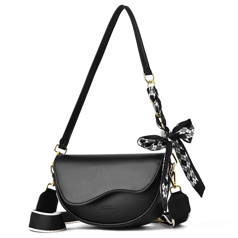 Julia Saddle Handbag