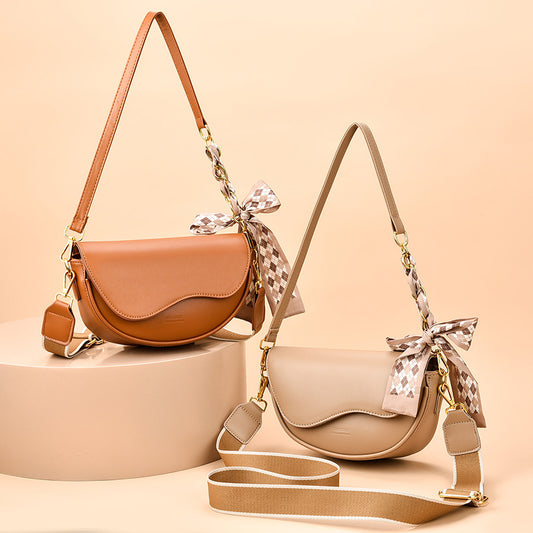 Julia Saddle Handbag