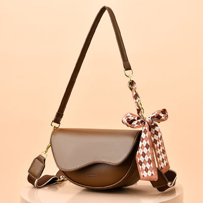 Julia Saddle Handbag