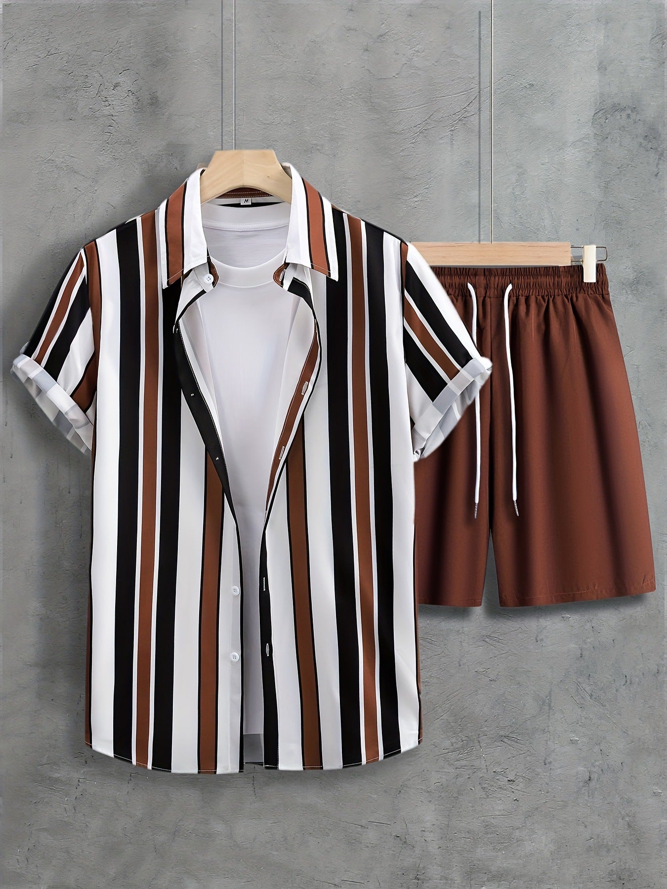 Casual Men's Short Sleeve Shirt & Shorts Set - Modern & Comfortable Lounge Wear