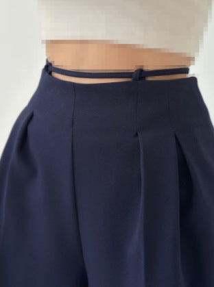 Straight-leg Trousers
