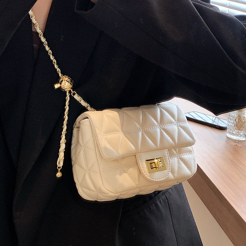 Diamond Pattern Crossbody Bag