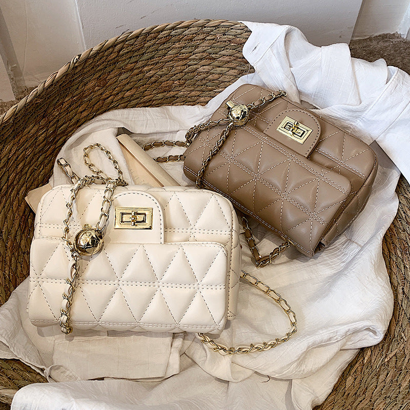 Diamond Pattern Crossbody Bag