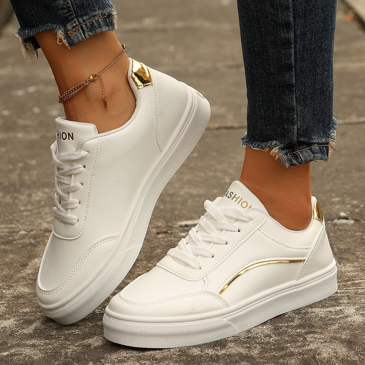 Easy-on Fashion Sneakers