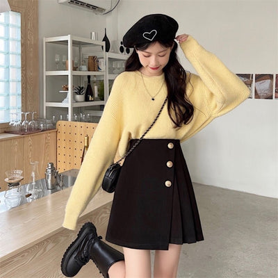 Side Pleats A-line Skirt